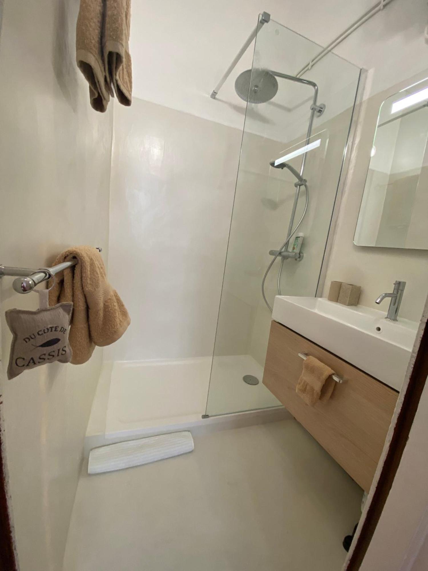 Click! Casa Lamartine Fabulous Ideal Location Walk To All!!! كاسيس المظهر الخارجي الصورة